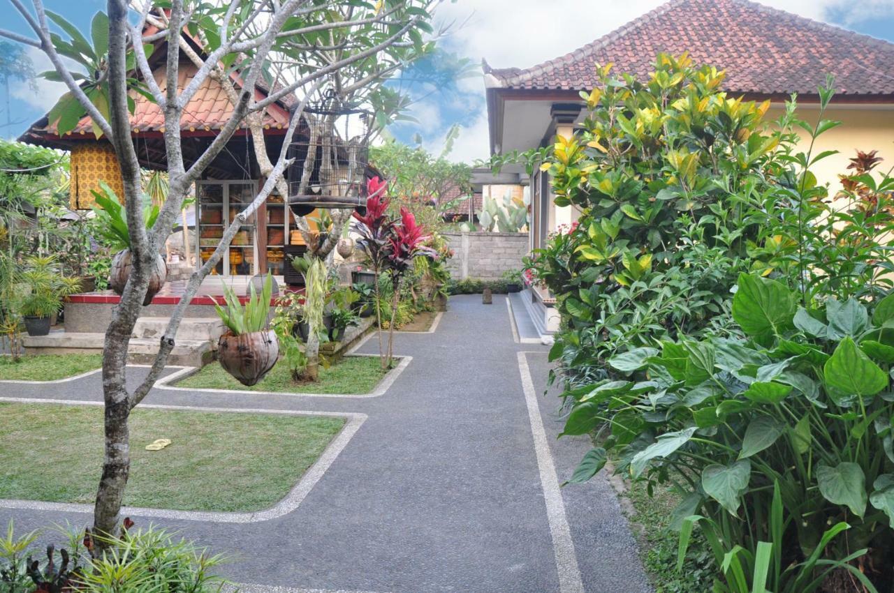 Dunung Sari Homestay Убуд Экстерьер фото