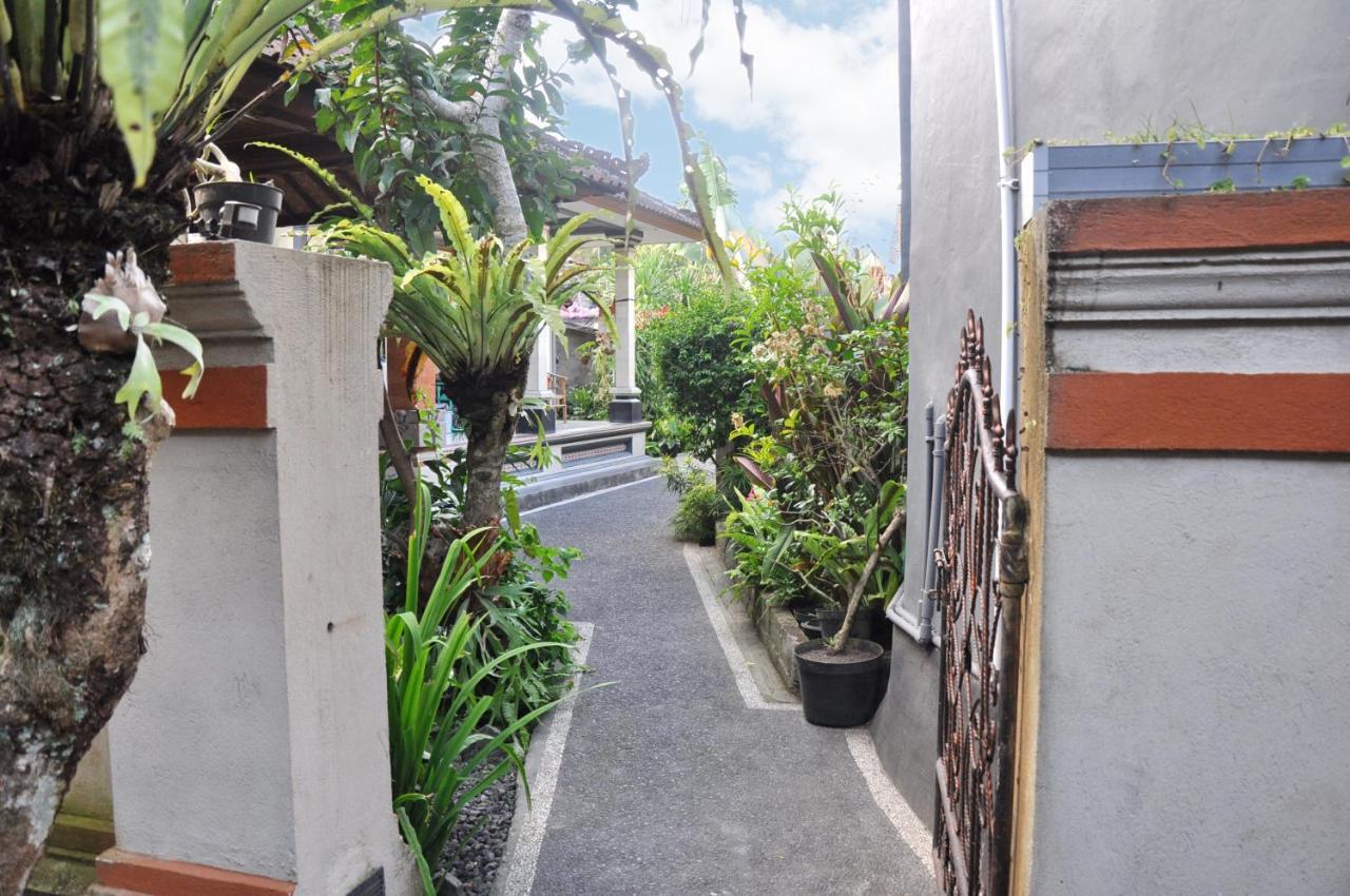 Dunung Sari Homestay Убуд Экстерьер фото